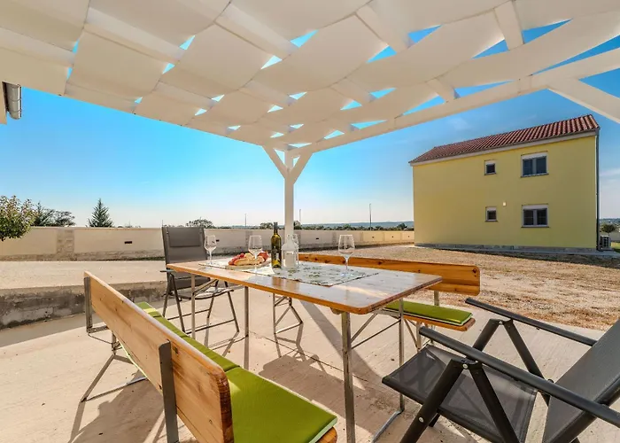 Дом отдыха House Jurkin Нин